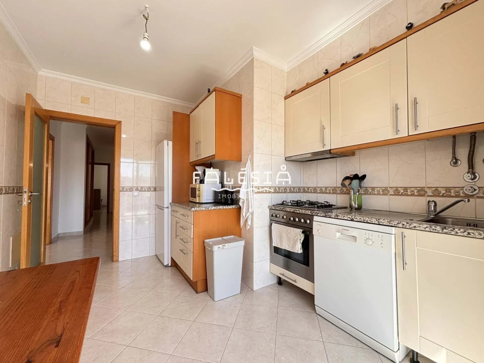 Apartamento T2 para Venda em São Silvestre Foto 9