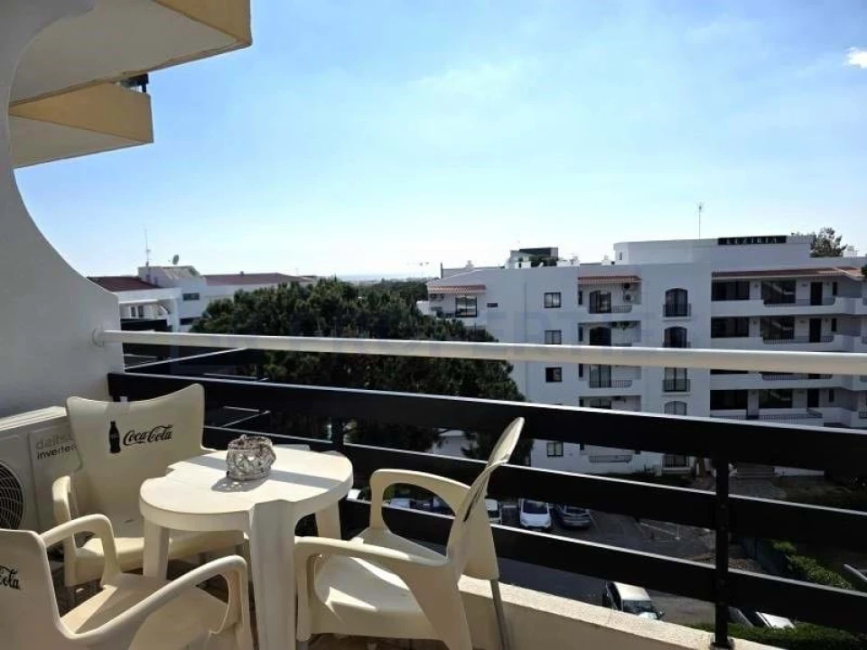 Apartamento T2 para Venda em Quarteira Foto 27