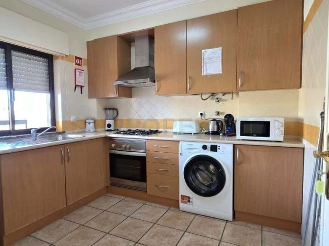 Apartamento T2 para Venda em Quarteira Foto 14