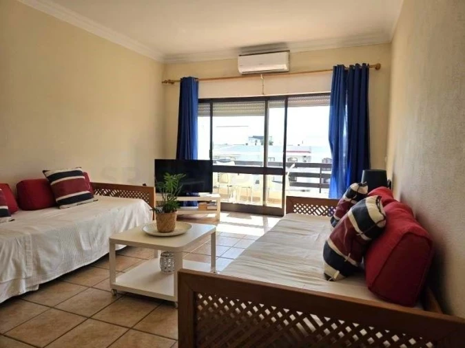 Apartamento T2 para Venda em Quarteira Foto 10
