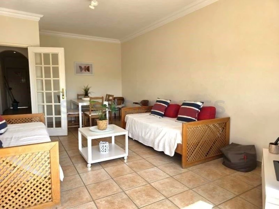 Apartamento T2 para Venda em Quarteira Foto 24