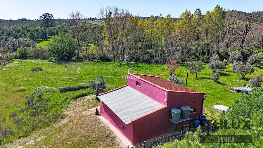 Quinta T1 para Venda em Portel