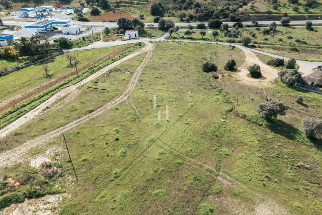 Terreno para Venda em Albufeira e Olhos de Água Foto 4