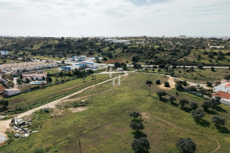 Terreno para Venda em Albufeira e Olhos de Água Foto 5