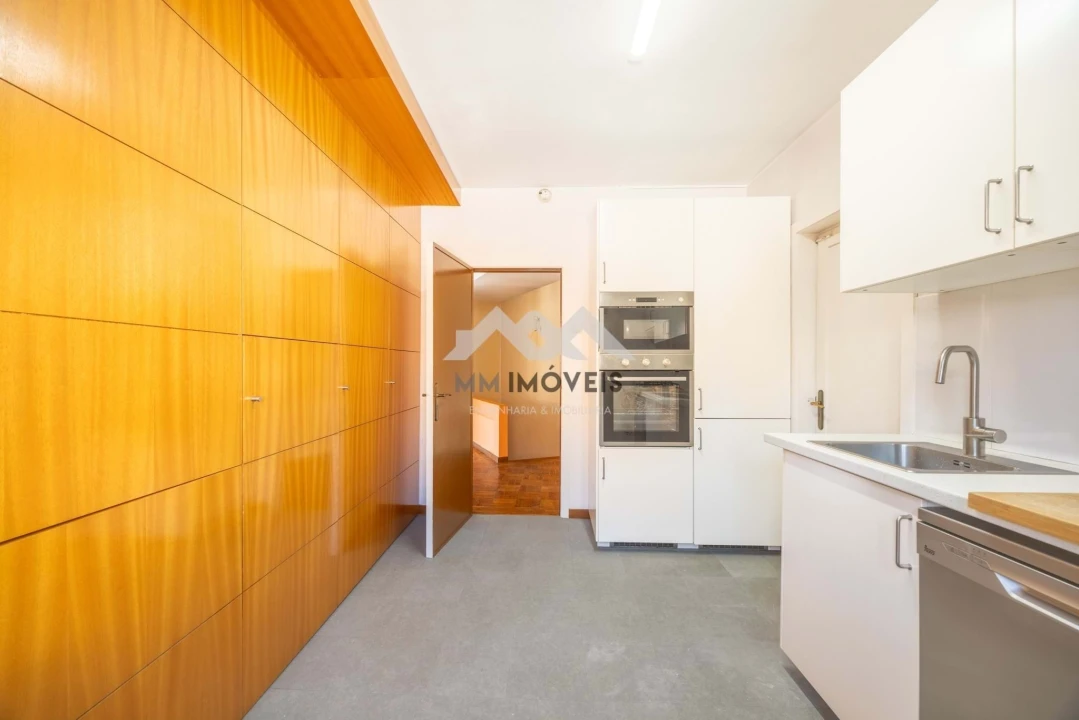 Moradia T3 para Venda em Baguim do Monte (Rio Tinto) Foto 2