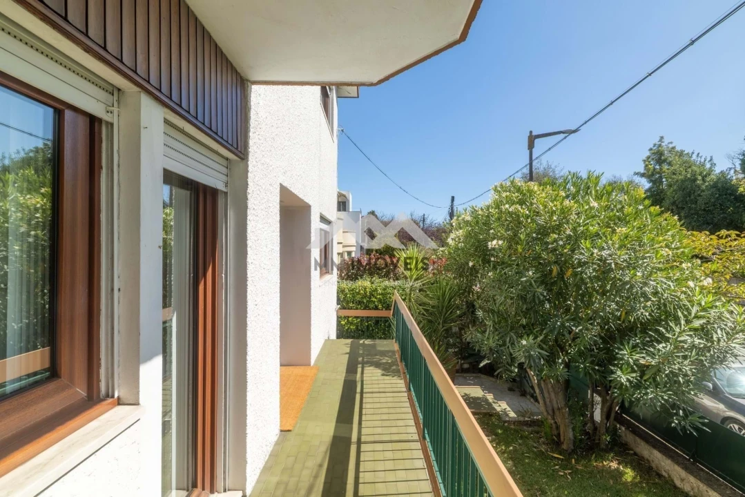 Escritório para Arrendamento em Lordelo do Ouro e Massarelos Foto 55