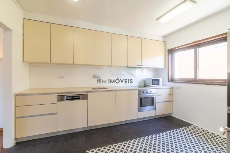 Escritório para Arrendamento em Lordelo do Ouro e Massarelos Foto 44