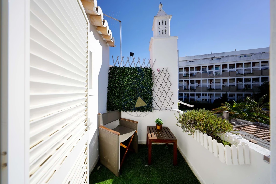 Moradia T2 para Venda em Albufeira e Olhos de Água Foto 43