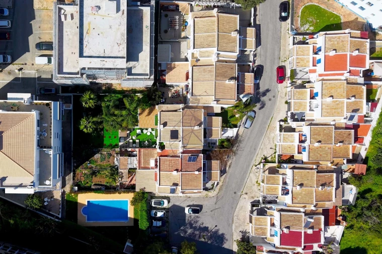 Moradia T2 para Venda em Albufeira e Olhos de Água Foto 50