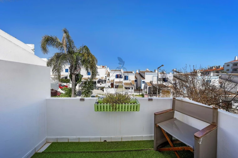 Moradia T2 para Venda em Albufeira e Olhos de Água Foto 32