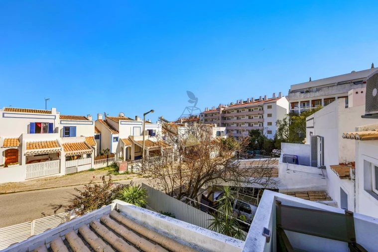 Moradia T2 para Venda em Albufeira e Olhos de Água Foto 33