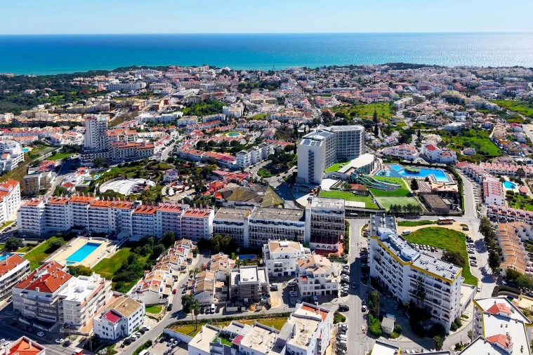 Moradia T2 para Venda em Albufeira e Olhos de Água Foto 53