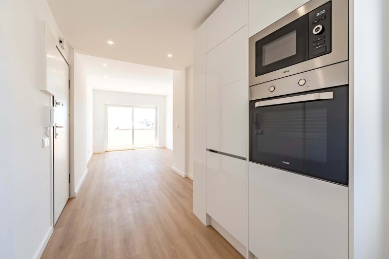 Apartamento T2 para Arrendamento em Avenidas Novas Foto 13