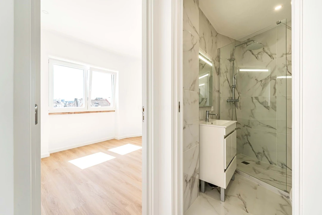 Apartamento T2 para Arrendamento em Avenidas Novas Foto 19