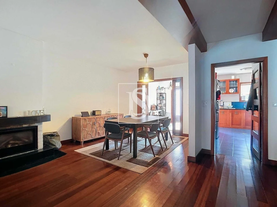 Moradia T3 para Venda em Nogueira da Regedoura Foto 9