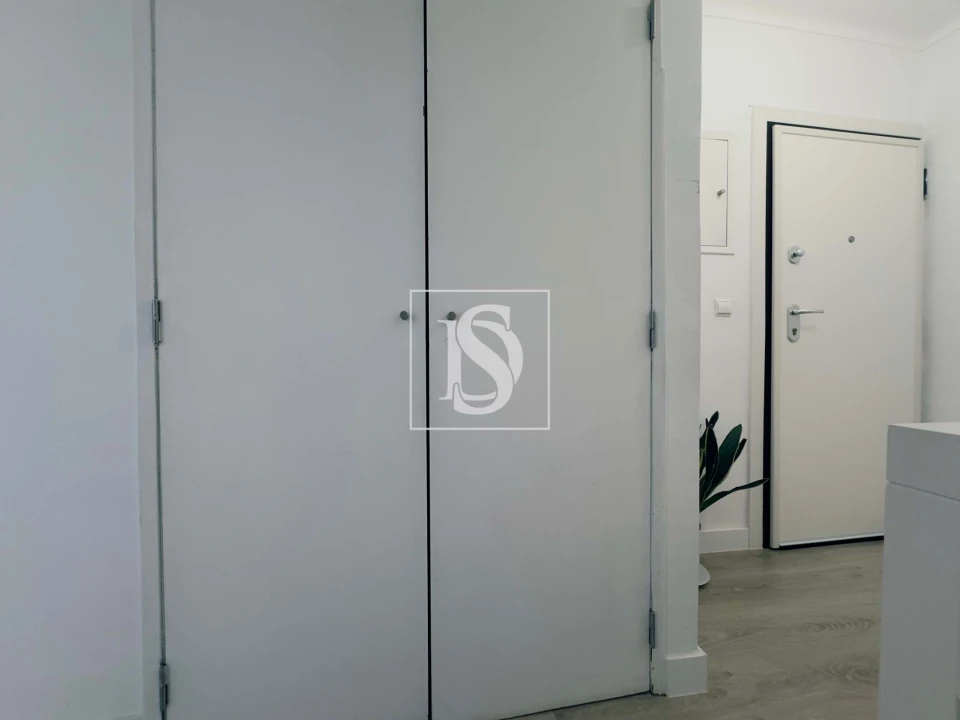 Apartamento T2 para Venda em Agualva e Mira-Sintra Foto 11