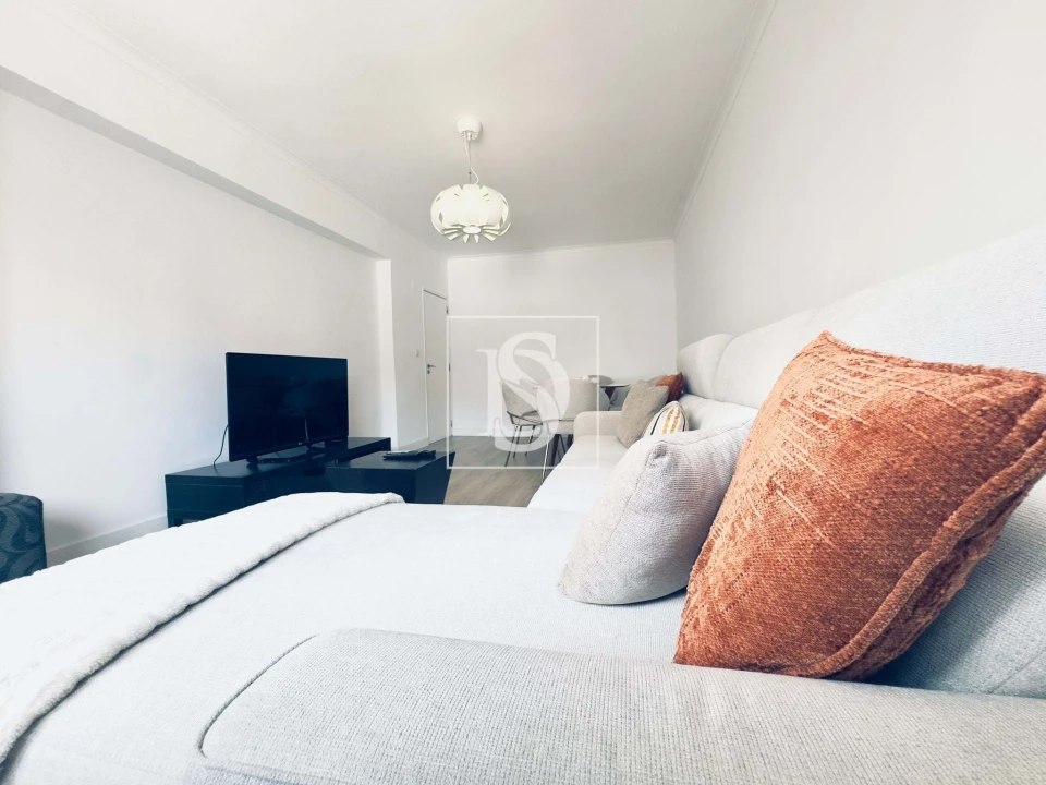 Apartamento T2 para Venda em Agualva e Mira-Sintra Foto 39