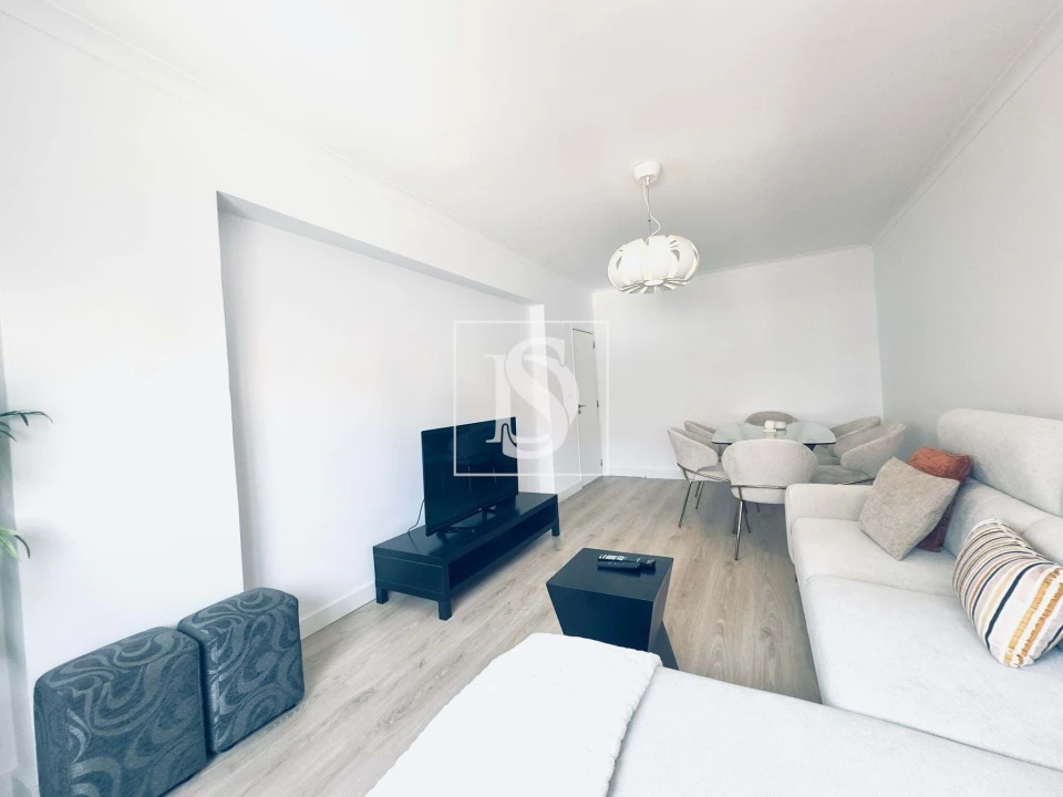 Apartamento T2 para Venda em Agualva e Mira-Sintra Foto 37