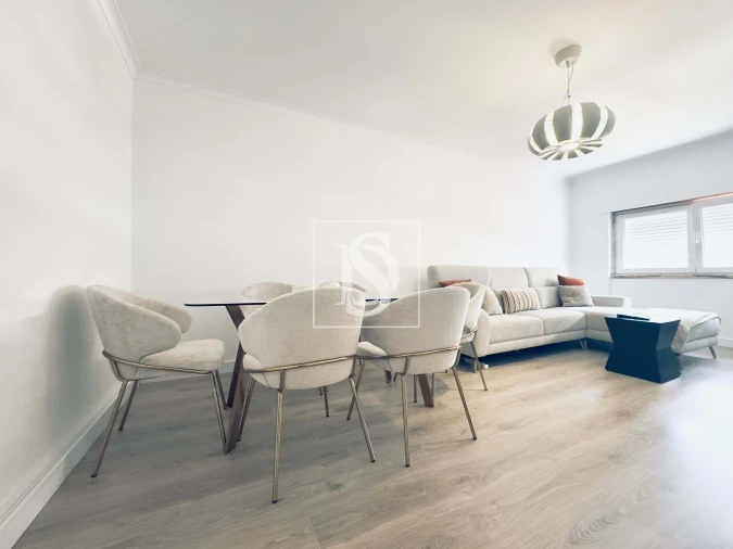 Apartamento T2 para Venda em Agualva e Mira-Sintra Foto 35