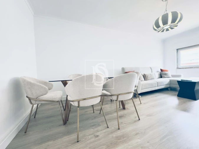 Apartamento T2 para Venda em Agualva e Mira-Sintra Foto 38