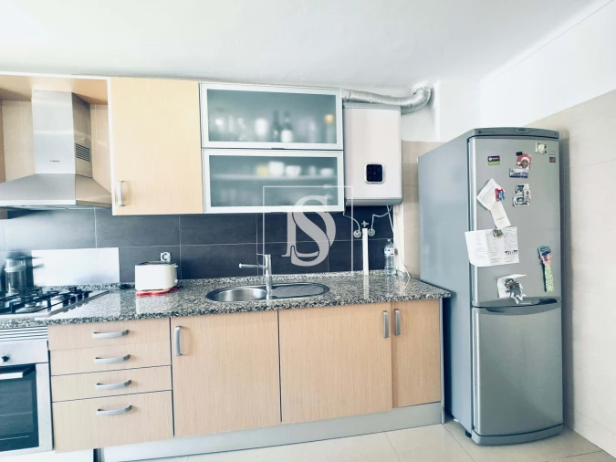 Apartamento T2 para Venda em Agualva e Mira-Sintra Foto 43
