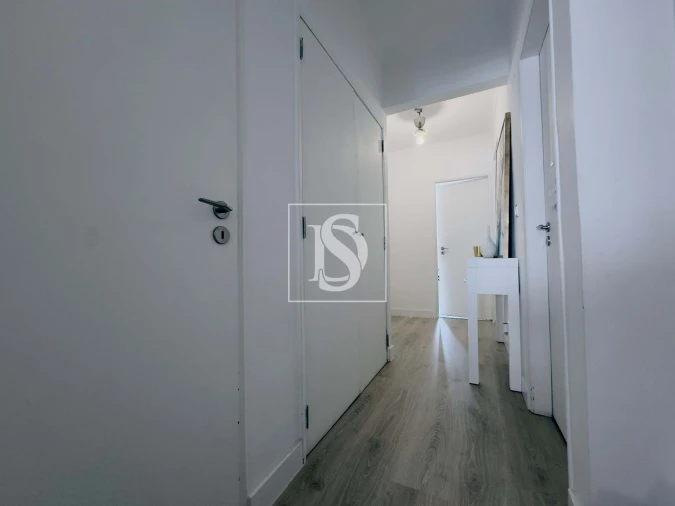 Apartamento T2 para Venda em Agualva e Mira-Sintra Foto 9