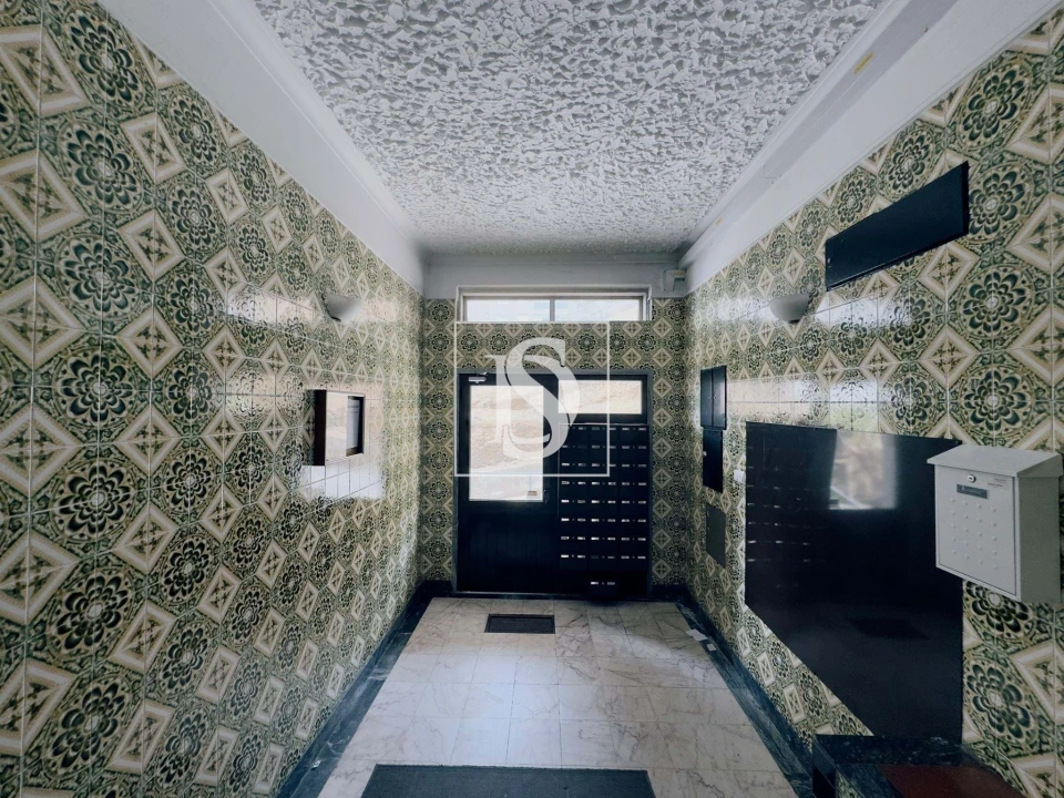 Apartamento T2 para Venda em Agualva e Mira-Sintra Foto 53