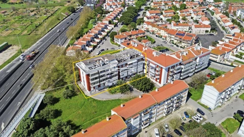 Apartamento T4 para Arrendamento em Olivais