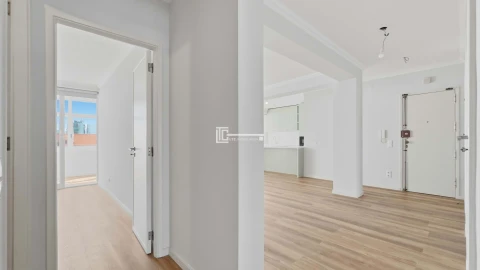 Apartamento T4 para Arrendamento em Olivais