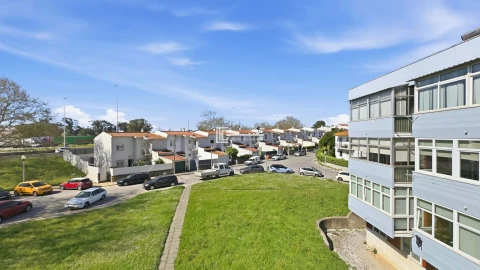 Apartamento T4 para Arrendamento em Olivais