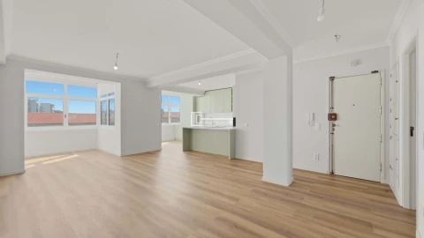 Apartamento T4 para Arrendamento em Olivais