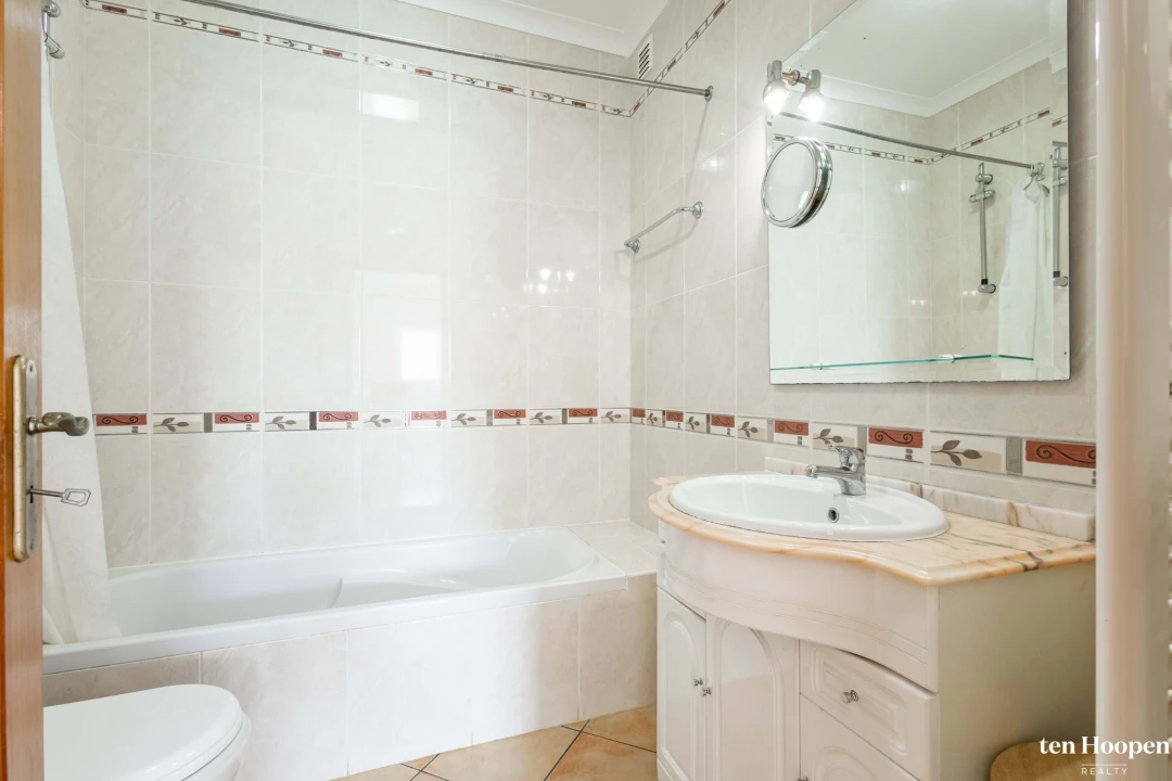 Moradia T3 para Venda em Lagos (São Sebastião e Santa Maria) Foto 26