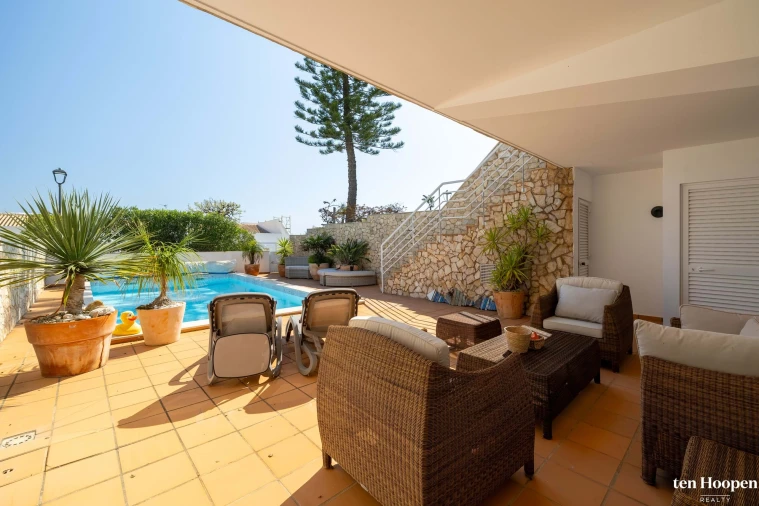 Moradia T4 para Venda em Luz Foto 12