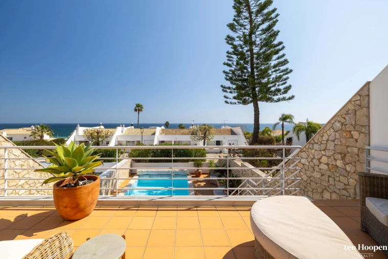 Moradia T4 para Venda em Luz Foto 16