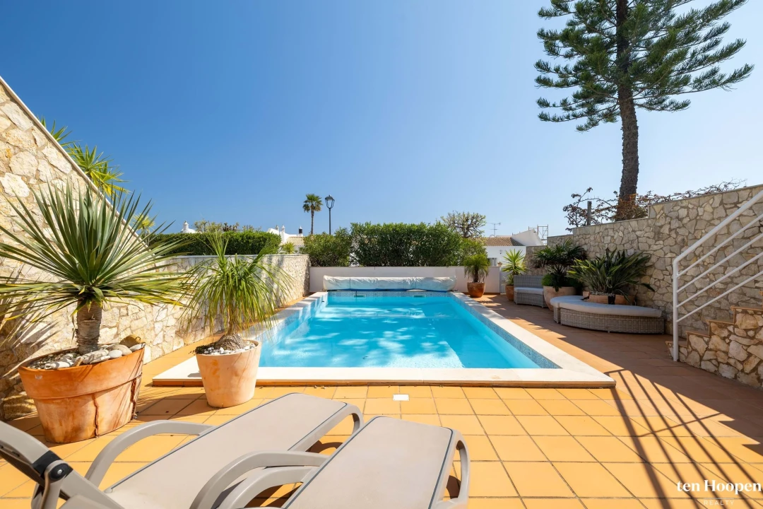 Moradia T4 para Venda em Luz Foto 25