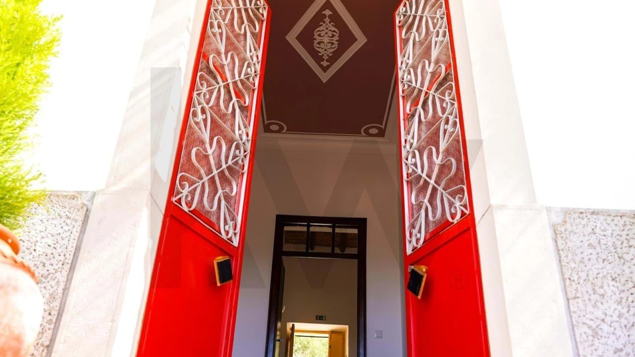 Moradia T4 para Venda em Santa Barbara de Nexe Foto 33