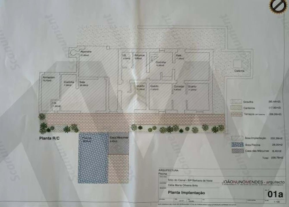 Moradia T4 para Venda em Santa Barbara de Nexe Foto 51