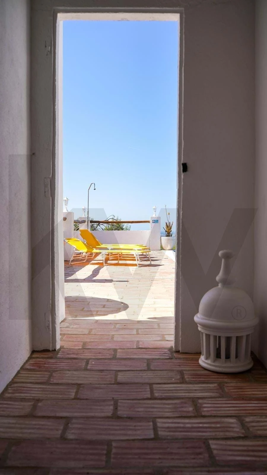 Moradia T4 para Venda em Santa Barbara de Nexe Foto 8