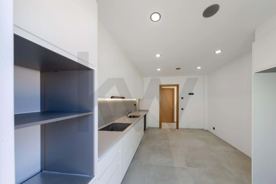 Moradia T4 para Venda em Portimão Foto 10