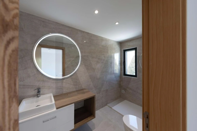 Moradia T4 para Venda em Portimão Foto 24