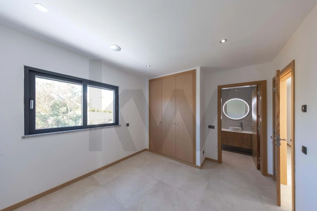 Moradia T4 para Venda em Portimão Foto 21