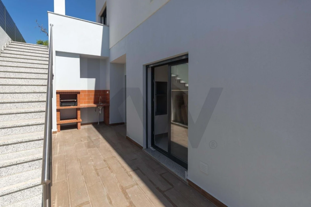 Moradia T4 para Venda em Portimão Foto 12