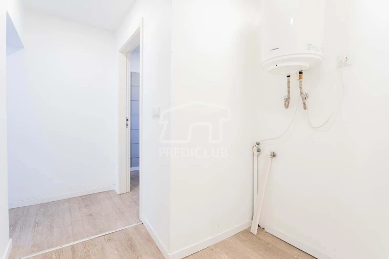 Moradia T4 para Venda em Ribeira Brava Foto 13