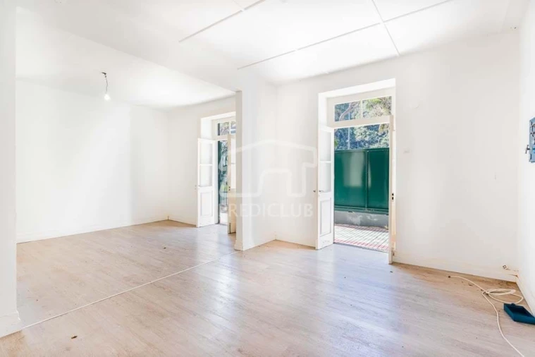 Moradia T4 para Venda em Ribeira Brava Foto 16