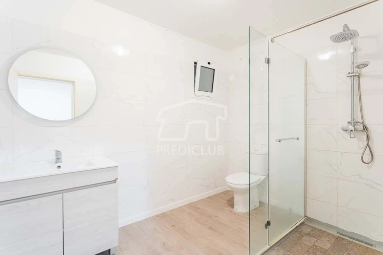 Moradia T4 para Venda em Ribeira Brava Foto 24