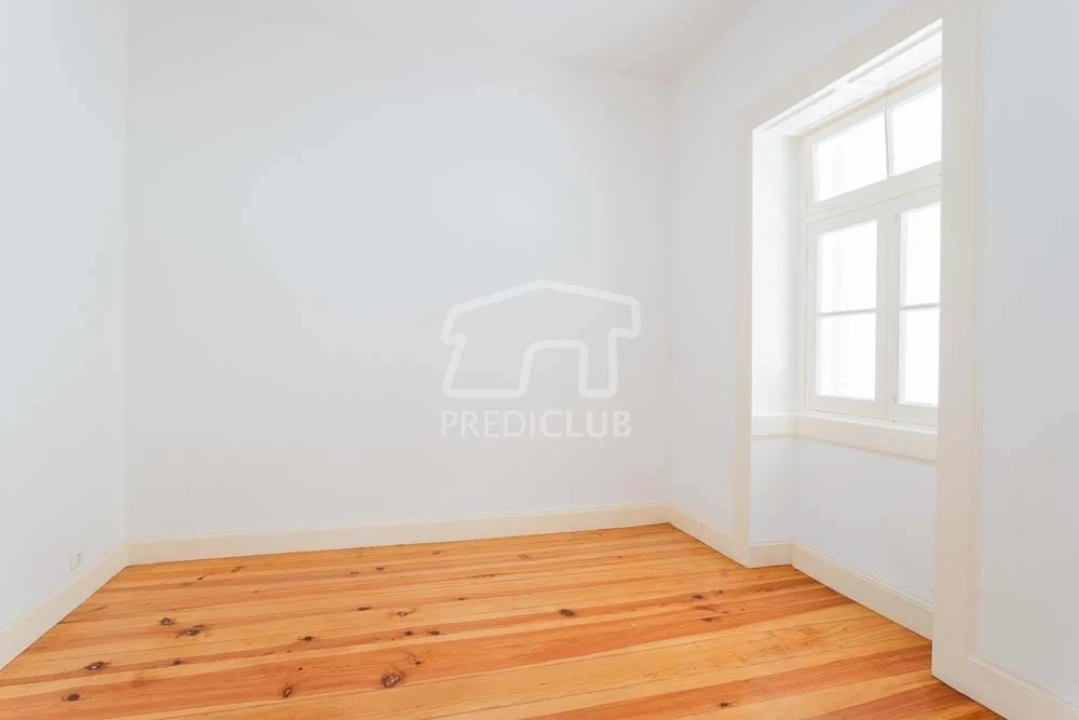 Moradia T4 para Venda em Ribeira Brava Foto 21