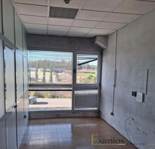 Armazém para Venda em Touguinha e Touguinhó Foto 18