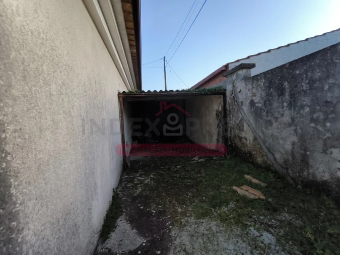 Moradia T5 para Venda em Sangalhos Foto 40