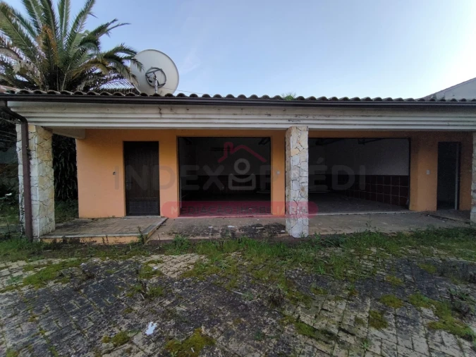 Moradia T5 para Venda em Sangalhos Foto 27