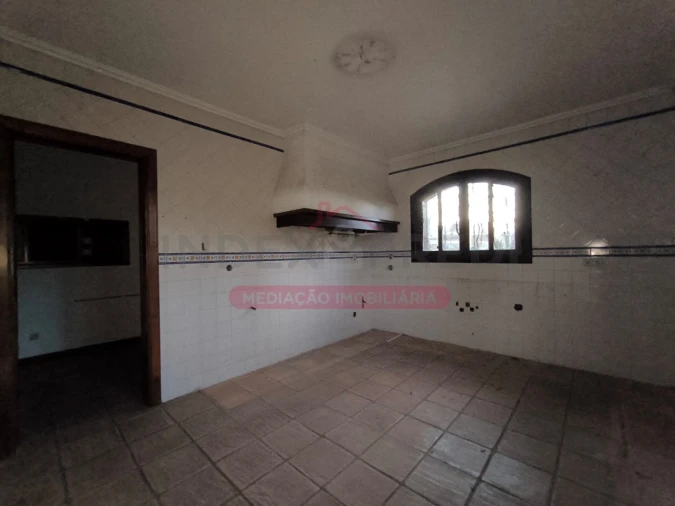 Moradia T5 para Venda em Sangalhos Foto 49